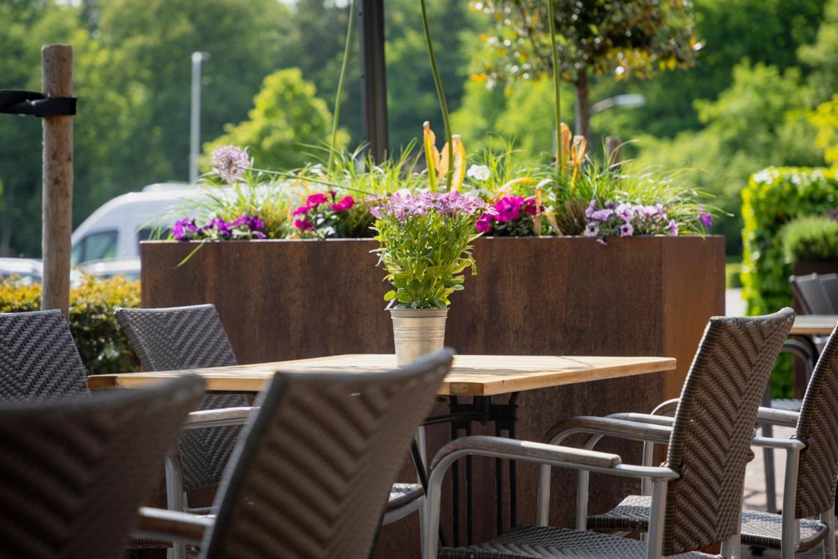 Hotel-Restaurant De Boer'Nkinkel 헨덜루 외부 사진