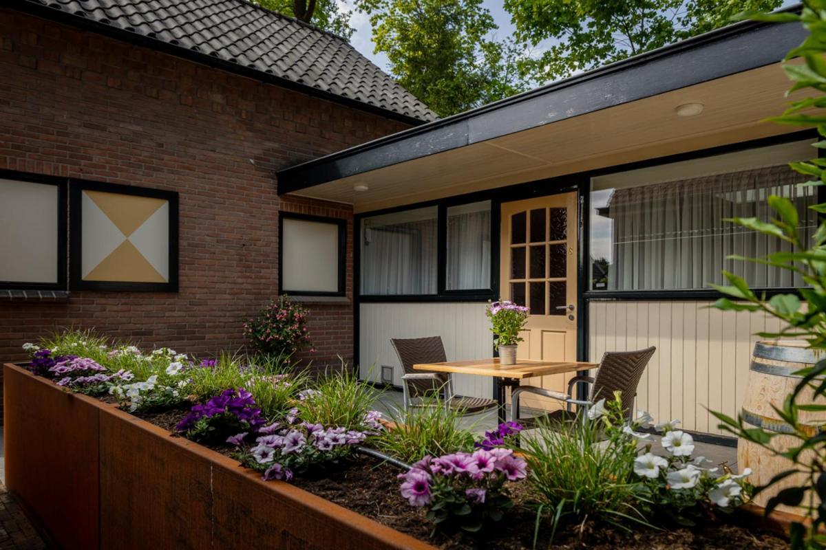 Hotel-Restaurant De Boer'Nkinkel 헨덜루 외부 사진